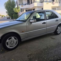 مرسيدس ١٩٩٣ • محرك ٢٣٠ • رقم كركوك