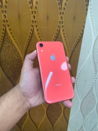 ايفون XR • ٦٤ • برتقالي