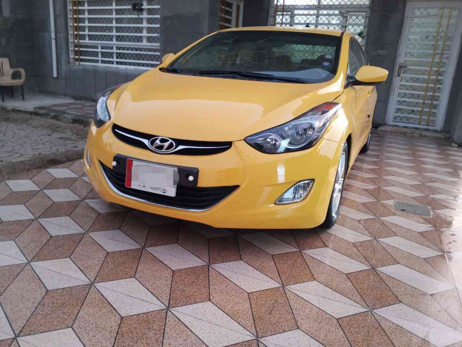 سلام عليكم الانتره مديل 2013 رقم بغداد امريكي حادث جاملغ امامي  الباقي ليبل واحد  مكينه 1800 دوش تبريد ثلج حداديه جديده  تخم تاير مكاني بابل مركز مدينه  ***********
