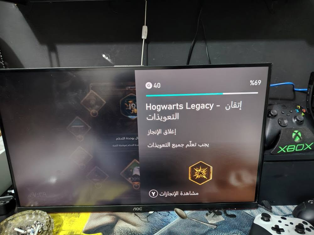 السلام عليكم سيت اب كامل تقريبا للبيع الي ميعجبه سعر فدوه لا تعلق اعبر 
اكس بوكس سيريس اكس مفتوح تنضيف غراضه كامله (٦٥٠) 
جوستك اليت ابيض مبيه اي مشاكل غراضه كامله (٨٠) 
شاشه AOG 27 144h 2k (٢٥٠) 
سماعه ايسترو A50 XBOX PC (١٢٠) 
ستاند هايدروليك الماني يتحمل الحد ٣٤ انج(٧٥) 
ماوس لوجتك g502  وايرليس (٧٥) 
كيبورك ريد راكون (٢٥) 
كل الغراض كراتينهن موجوده عده السماعه فقط 
مكاني بغداد سلمان باك او السنك 
*********** بغداد, العراق

نص مكتوب في الصور:
- 69% 40 G Hogwarts Legacy - إتقان التعويذات إغلاق الإنجاز يجب تعلّم جميع التعويذات مشاهدة الإنجازات