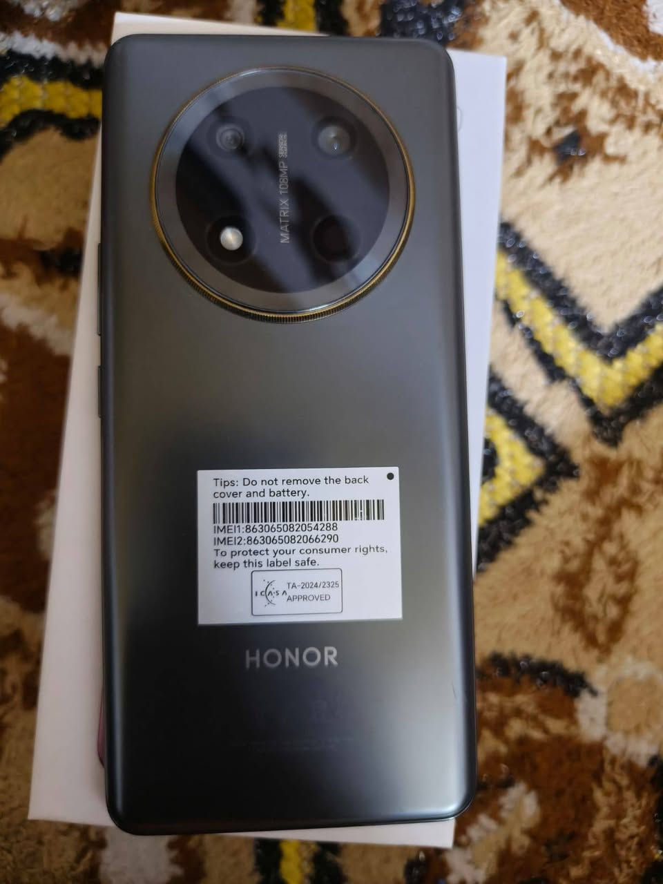 سلام عليكم ***********
HONOR  X9C
ذاكره 256
رام12
بطارية 6600 
الجهاز زلغ مابي نضيف غراضه كامله كارتونه وشاحنه 66واط مال جهاز اصليه استخدام قليل 
السعر 380
