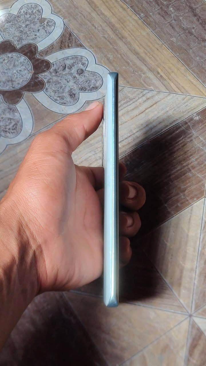 السلام عليكم هونر x9c ذاكره 256 رام 12 5G مكاني نجف
للبيع او المراوس ب ريلمي 12او 13 السعر 350الف مكفول وياه كارتونه وكفرات 2

للتواصل وتساب ***********

نص مكتوب في الصور:
- ١١:٢٨ ٨٧٪  حول الهاتف  10 MagicOS  اسم الجهاز  HONOR X9c  المعالج المركزى  Snapdragon 6 Gen 1  ذاكرة الوصول العشوائي  ١٢ غيغابايت  ١٢+ غيغابايت Honor RAM Turbo  بطارية السيليكون والكربون  mAh 6600  شاشة بتقنية حماية البصر من Honor  ٢٧٠٠ X ١٢٢٤  وحدة التخزين الداخلية  المساحة الفارغة ١١٦,٣٨ غيغابايت  الإجمالي ٢٥٦ غيغابايت  الموديل  BRP-NX1  رقم الإصدار  10.0.0.166(C185E6R5P1) GPU Turbo  إصدار MagicOS  10.0