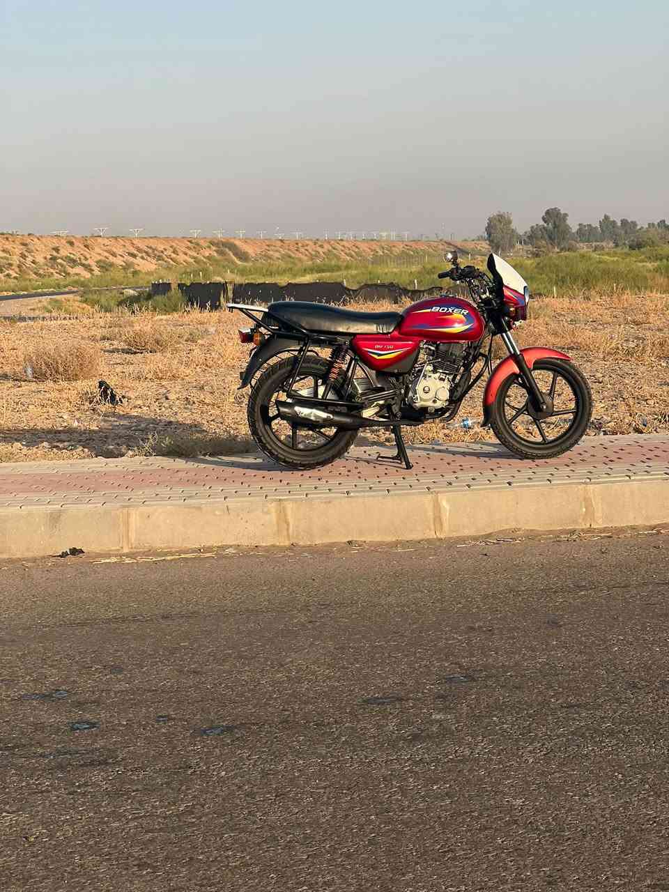 ‏سلام عليكم دراجة آمنة مكملة الأربعة وعشرين حباية بيها وصل رقم وصل جمرك راج نظيفة من كل النواحي لمعرفة المزيد على الخاص
***********
