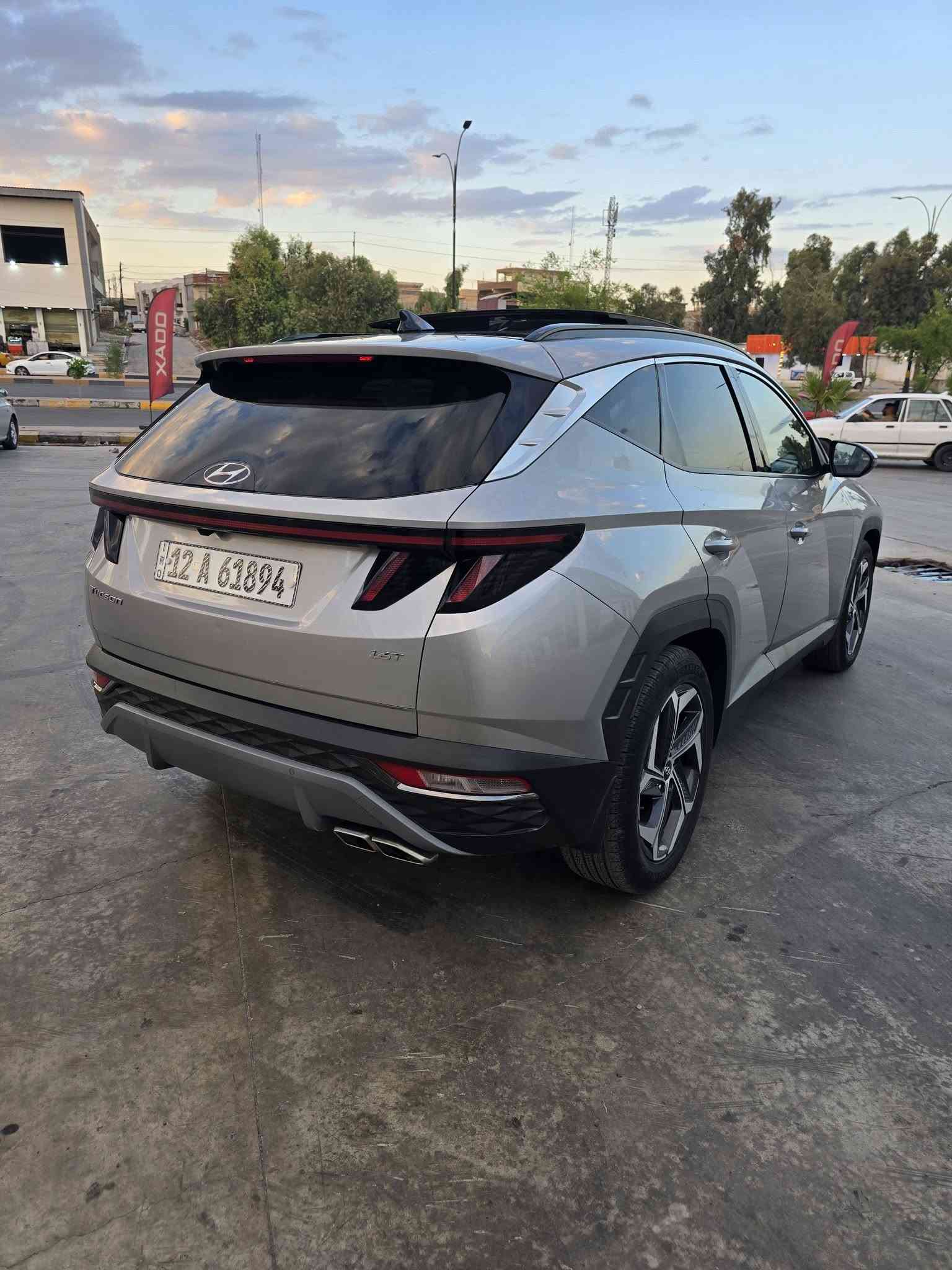 توكسن كندي مديل 2023
سعرها 185$ 
ما ابيع قسط ؟
فول فول 1/1 
بانو راما 
بصمه 
صندوق كهربائي
رادار 
كير بيانو 
كشنات جلد + تدفئه + تحكم كهربائي
تبريد لمس + قطعتين 
تشغيل عن بعد 
زينول كشاف + تحكم درجات
نقط عمياء 
ترحيب 
مري شفط +ايشاره + هيترات
نظام @ عند الازدحام  
ماشيه 72 كيلو 
ضررها حافه البوند وحافت الجاملغ مؤشر بالصور 
محرك كير شرط 
سياره مال بيت حيل نضيفه 
مكاني موصل شقق الخضراء 
*********** الكورك بيه واتساب 
***********
