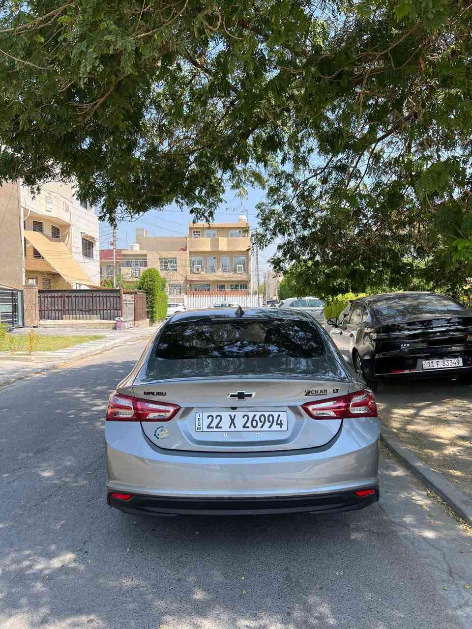 " السلام عليكم "
(نضيف ، بدون صبغ ، كلين ) 
_ بدون ايرباك ، بدون تبديل
_ شوفرليت " ماليبو " 
_  موديل { 2023 } 
_لون سلفر / اسمنتي 
_دخول جديد   
_رقم اربيل بأسمي هزة وسنوية قبل يومين رقمتها
_مواصفات  " LT "  
_بلاك توب 
_رادار امامي 
_داتا شو
_كامرة امامية تفاعلية لمراقبة خط السير (تحذيرات)
_كامره خلفيه دواره 
_تحديد مسار 
_هاند بريك بصمه
_اوتو ستوب 
_مقعد السائق كهرباء
_مقاعد امامية تدفئة
_بصمه تشغيل وابواب وصندوك
_تشغيل عن بعد 
_لد امامي 
_كشاف نهاري
_لد خلفي طياره
_ تبريد مناخي منفصل 
_شاشة كبيرة تدعم نضام ابل كاربلاي + اندرويد اوتو(واير ليس) + جميع اعدادات السيارة 
_ تحكم بالتبريد والمناخ من الشاشة
_حادث السيارة موضح بالصور داخل المنشور بارد قليل جاملغ امامي بدون صبغ 
_السيارة بحالة الوكاله وبكتلوكات الشركة 
_ماشيه 40 الف 
_محرك وكير وحدايده كله بلاد شركه 
_تخم تاير +باتري جدد شادهن 
 _مكاني بغداد الكرخ 
_السعر 140 $ بيها مجال قليل 
                *********** // ***********☎️
