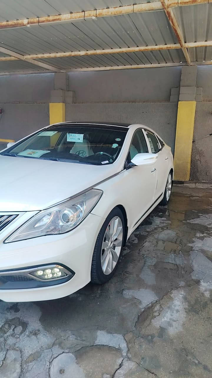 من رخصت الادمن
ازيره للبيع فقط 
خليجيه   سونار وياها بيها جاملغ ابشرط بدون فتح 
موديل ١٤ 
فول مواصفات
بنراما 
مري شفط 
بردات بوب + خلفيه 
كشنات جلد+ كهرباء 
مكينه ٦ 
صدر امامي خلفي كله جديد اتراي فول 
تخم تاير جديد 
مكان🚩 السياره فلوجه سعرها  ١٢٣ أو بيها مجال 
*********** الشراي يتصل لن مكلف بالنشر
