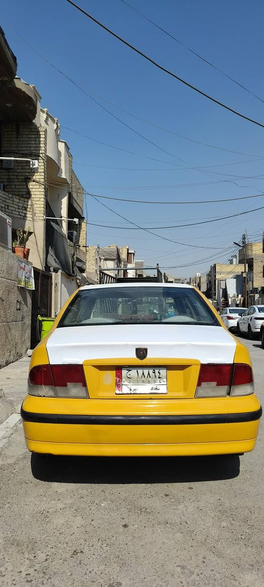 السلام عليكم 
سمند ٢٠١١ كير ومكينة وتبريد خير من الله صدر جديد مابي شي راديتر جديد دايمنو جديد كمبريسر جديد مصفرة غرامات وهيئة تحويل ثاني يوم  السيارة رايدها ب 33  وبيها مجال شراي تعال شوف وافحص وبيك خير وتتدلل مكاني بغداد الدورة حي الصحة.
 واتساب فقط ***********
اتصال فقط ***********
