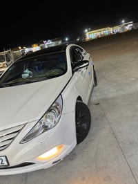 🚗 للبيع: هيونداي سوناتا 2012 📍 مكان السيارة: بغداد – التاجي 📞 للتواصل:...