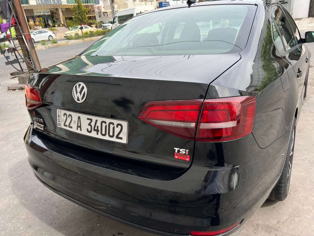 فولكسواكن جيتا امريكي ٢٠١٦
قطعتين بنيت و جملغ امامي بدون دواخل
اربيك ستيرن سيستم
باسمي رقم اربيل
بها اماكن بارد
سعر ١٠٣ ورقة و مجال بسيط
***********
