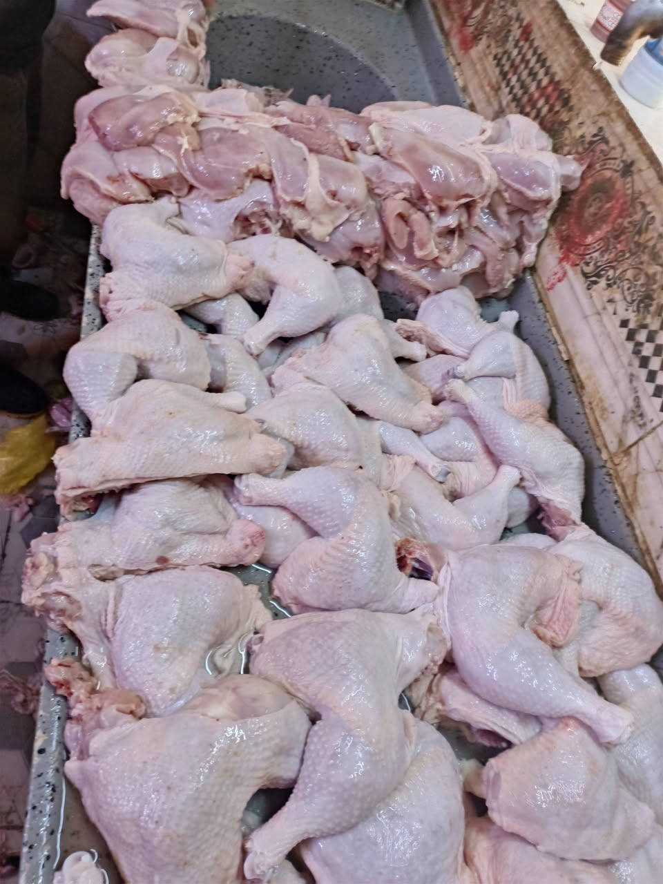 دجاج فرش • كبده • توصيل