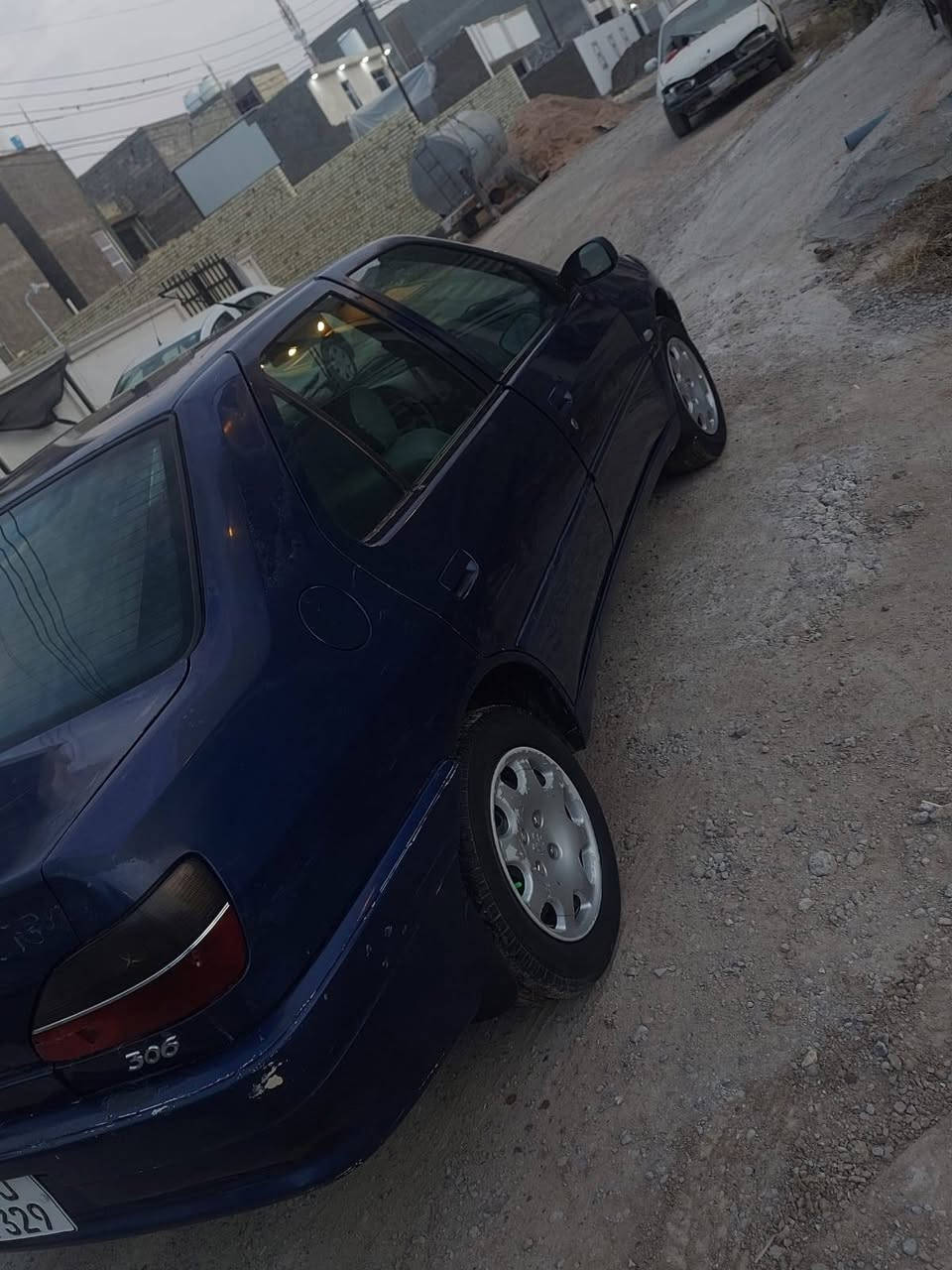 بيجو فرنسي306 موديل 2002 سياره مرتبه مطول لطول من مكينه شاده جديده  وكير نوزلات وبلكات داينمو باتري مشط استيرن وبور هم فيت بم قاعده كامله صدر هم مجول بلكات جويتر حساسات عقل هم دوشمه كاعيه وكراسي وصندوك مسجل سماعات مضخم وداعت رزقي سياره مرتبه عل ايدي كلشي كامل تخم تايرات قبل اسبوع شديته ولله نقصه تبريد وبيه دخه مو ضربه بل جاملغ امامي يمنه بس سياره بسمي رقم دولي ماعليه شي واسف عل اطاله السعر ٤٥ وبيه مجال
عنوان بغداد الدوره 
*********** 
بيجو فرنسي306 موديل 2002 سياره مرتبه مطول لطول من مكينه شاده جديده  وكير نوزلات وبلكات داينمو باتري مشط استيرن وبور هم فيت بم قاعده كامله صدر هم مجول بلكات جويتر حساسات عقل هم دوشمه كاعيه وكراسي وصندوك مسجل سماعات مضخم وداعت رزقي سياره مرتبه عل ايدي كلشي كامل تخم تايرات قبل اسبوع شديته ولله نقصه تبريد وبيه دخه مو ضربه بل جاملغ امامي يمنه  سياره بسمي رقم دولي ماعليه شي واسف عل اطاله السعر ٤٥ وبيه مجال
