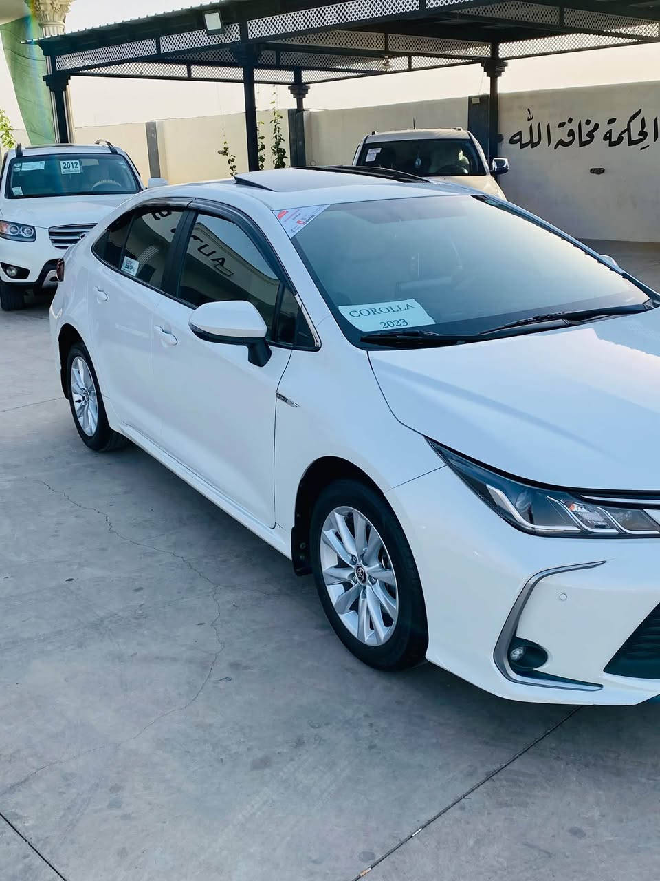 كورلا 2023 خليجي كفاله1/1
بصمه +سلايت 
حساسات امامي خلفي 
قطعتين تبريد 
لايت زنون بك لايت لد
مري شفط
5 ويل كب 
سبير شركه بعد ما نازل 
ماشيه 80 km
سياره كفاله من كل شي 
مكان سياره جنوب الموصل ناحيه القياره 
الاستفسار:***********

