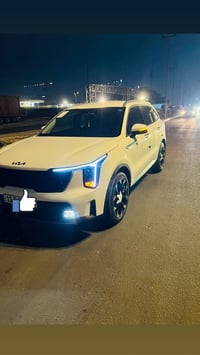 سورنتو ٢٠٢٥ • ٣٦٠٠ • ٧ راكب