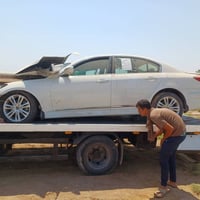 اخوان للبيع هونداي جنسزز موديل ٢٠١٣ خليجي حادثها مبين بالصور رايدها ب٦...