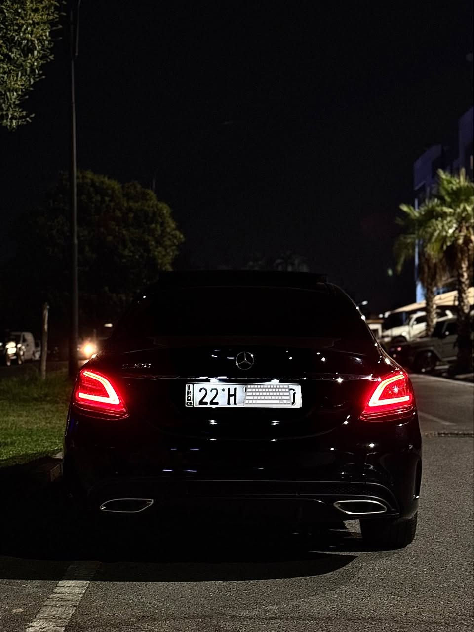 Mercedes Benz C300 2020
فول فول مواصفات 
بانوراما دواخل ليد ٥ كاميرا
فقط بنيد مصبوغ بدون دواخل
سياره ب اسمي فحص هزه سنوي كلها جديد
مكان سياره اربيل رقم اربيل
واتساب ***********
سعر ٢٣٠$ و بيها مجال أربيل, العراق
