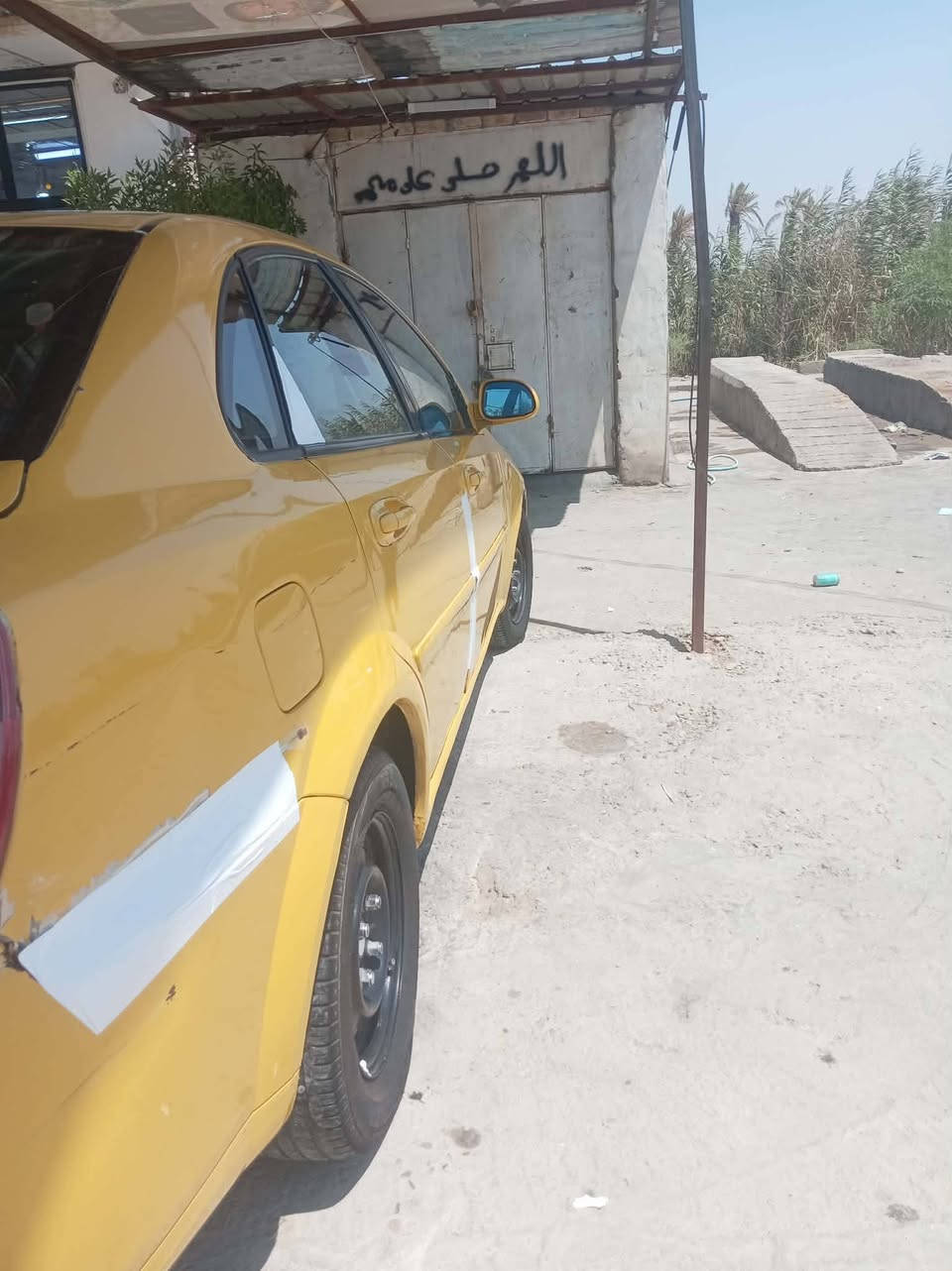 السلام عليكم اوبترا موديل ٢٠١١ مصفره كير محرك خير من الله حداديه تعبانه خليجي الشركه العامه بيه ضربه الجاملغ الخلفي بس والباقي مكفول رقم بابل تحويل مباشر مكان السياره الحله السعر ٤٧ وبيه مجال رقم ***********
