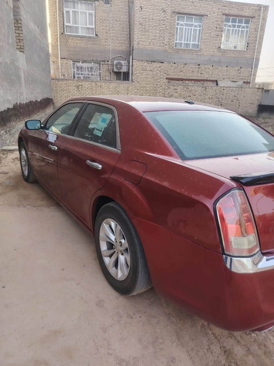 السلام عليكم 
كرايسلر اومبا موديل ٢٠١٢ 
السياره نظيفه من گير مكينه 
تبريد شغال السونار موضح بلصور 
رقم السياره بغداد دولي تحويل ثاني يوم 
السعر135$بيه مجال بسيط 
المكان حله - قضاء القاسم 
للاستفسار عله هذا الرقم 
***********
غير متواجد عله الفيسبوك
