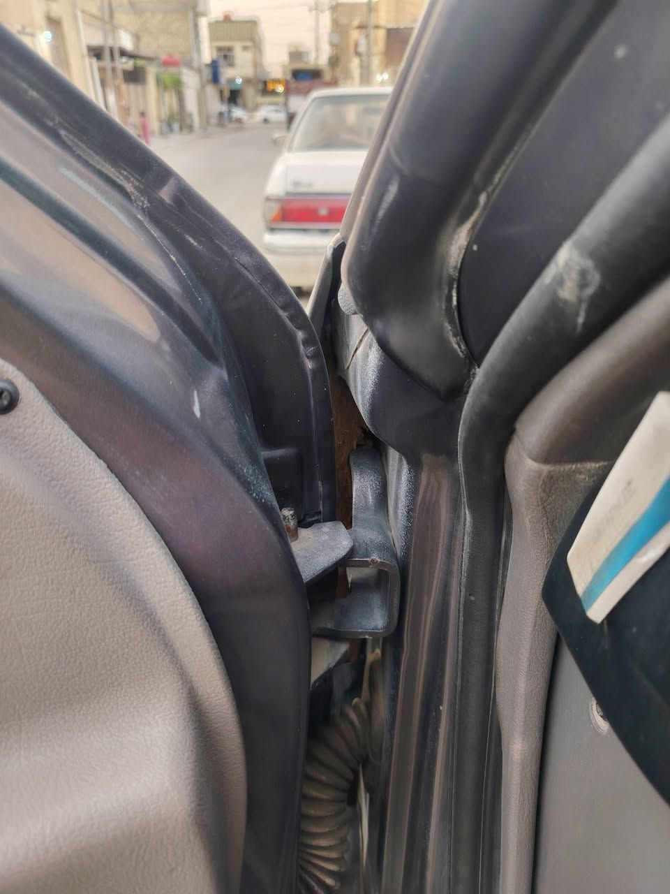 دوج كلايسر موديل 95 القصيره
نضيفه وجديده من كلشي
حداديه
سنتر لوك 3ريمونت
شاشه كامره خلفيه 
كهربايات كله شغاله شرط
تخم تاير
تبريد ثلج مع اضافه سبلت قطعتين
لايت زنون اوف وايت
مكينه بلاديه شرط هيه والكير جدد
سعره 55بيه مجال قليل حك الجيه علما مكلفتني هواي
مصبوغه حزام للجماليه 
مكاني نجف *********** بسمي السياره
هزه جديده
