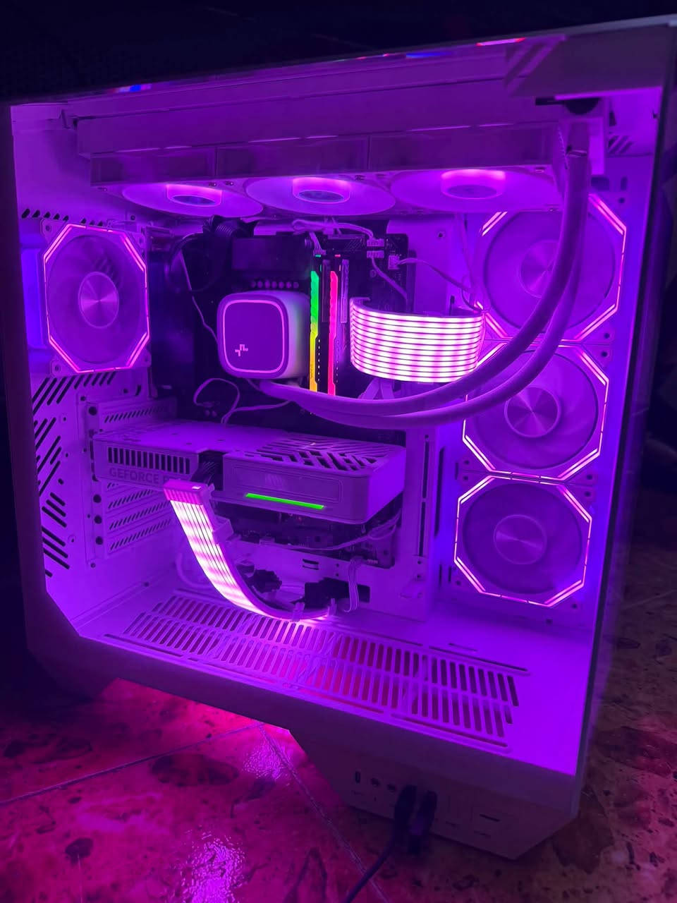pc للبيع جديد كامل غراض + كراتين
2

CPU i7 12700k

Gpu 5060 

Mb/asrock 790 z

Ram 32/3600

Storg 4.5 m.2 +0.5 sata 

Power 850

مكاني محافظه بابل ومتوفر توصيل 

***********

