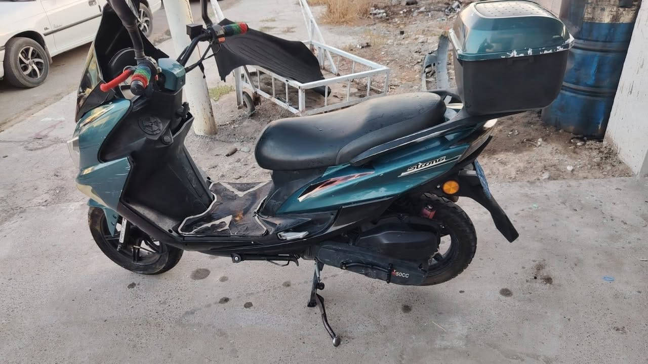 لبيع ماطور سكوتر سبور صيني مكينه ما مفتوح سعر 650 وبيها مجال رقم موبيل ***********
