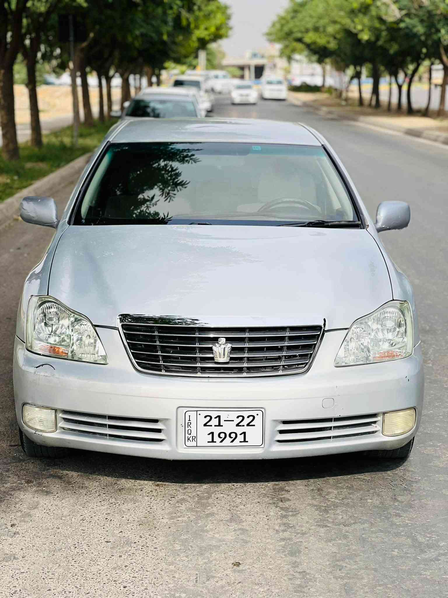شاهینه • ٢٠٠٥ • ١٨٢٠٠٠