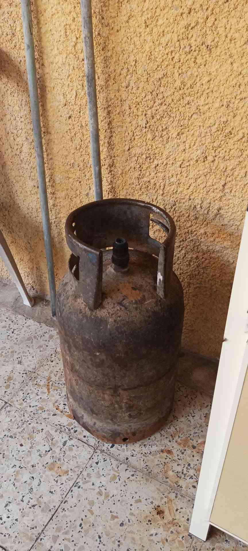 غراض للبيع مكان هبهب لاتصال ***********

نص مكتوب في الصور:
- ام محمد
- الأربعاء الساعة ١١:١٦ ص
