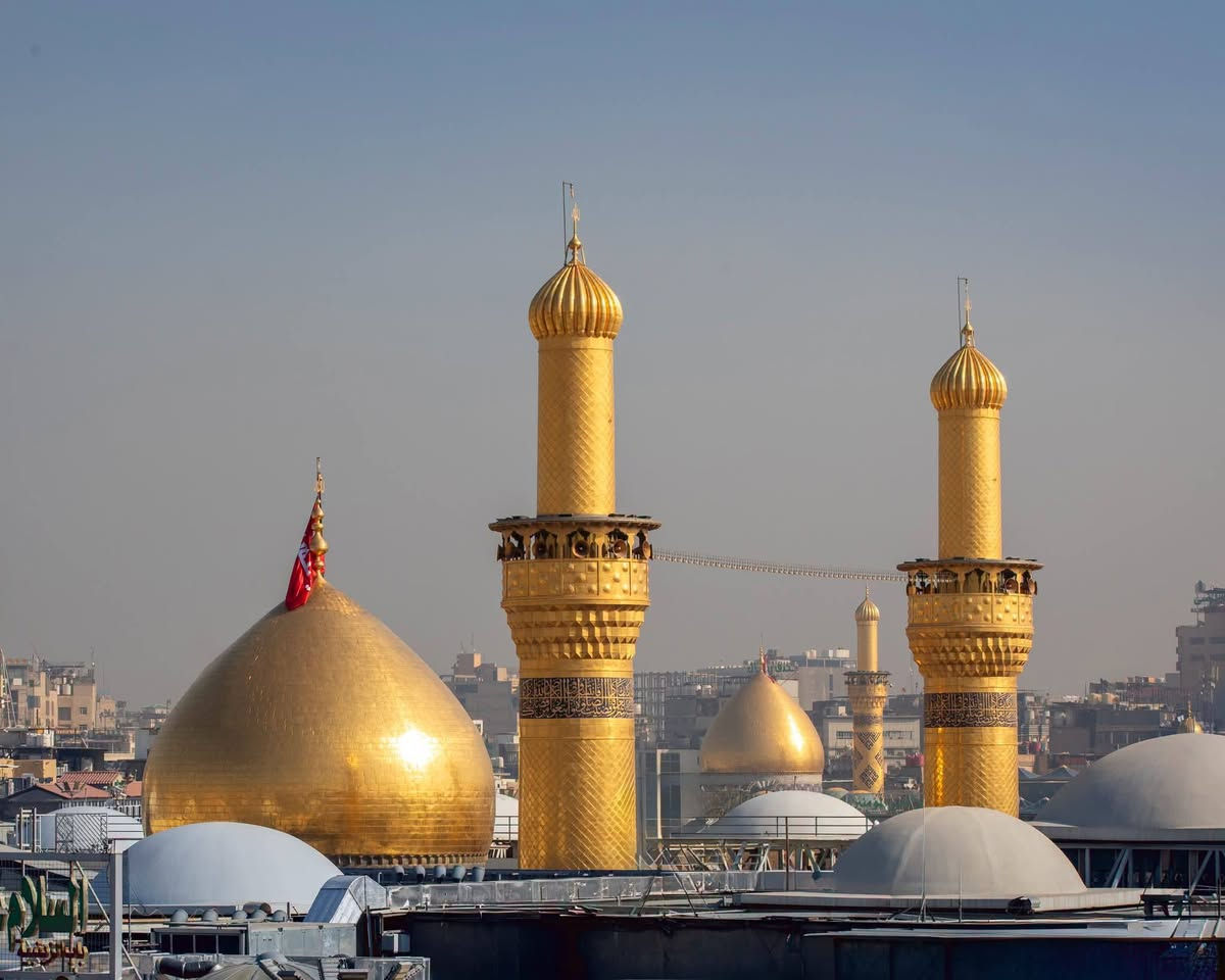 🌹🕌 حملة نور المصطفى لزيارة العتبات المقدسة 🕌إلى أهالي مدينة الحمزة الغربي (ع) و**#المدحتية** والمناطق المجاورة 🌿
الهاشمية __ مركز الحلة __ الدبلة __القاسم المقدسة__السياحي. 

يسرّنا الإعلان عن برنامج زيارة كربلاء المقدسة 🤲

📍 الوجهة: كربلاء المقدسة
💰 سعر الرحلة: 5,000 دينار فقط
📅 تاريخ الحملة: يوم الخميس 27/8/2026
🕑 موعد الانطلاق: الساعة 2:00 ظهراً
📍 مكان الانطلاق: فلكة الساعة – الحمزة الغربي (ع)

✨ فرصة مباركة لزيارة سيد الشهداء الإمام الحسين وأخيه أبي الفضل العباس (عليهما السلام).

🤲 نسأل الله أن يرزقكم الزيارة والقبول وقضاء الحوائج.

🌹 حملة نور المصطفى لزيارة العتبات المقدسة 🌹

***********
***********
