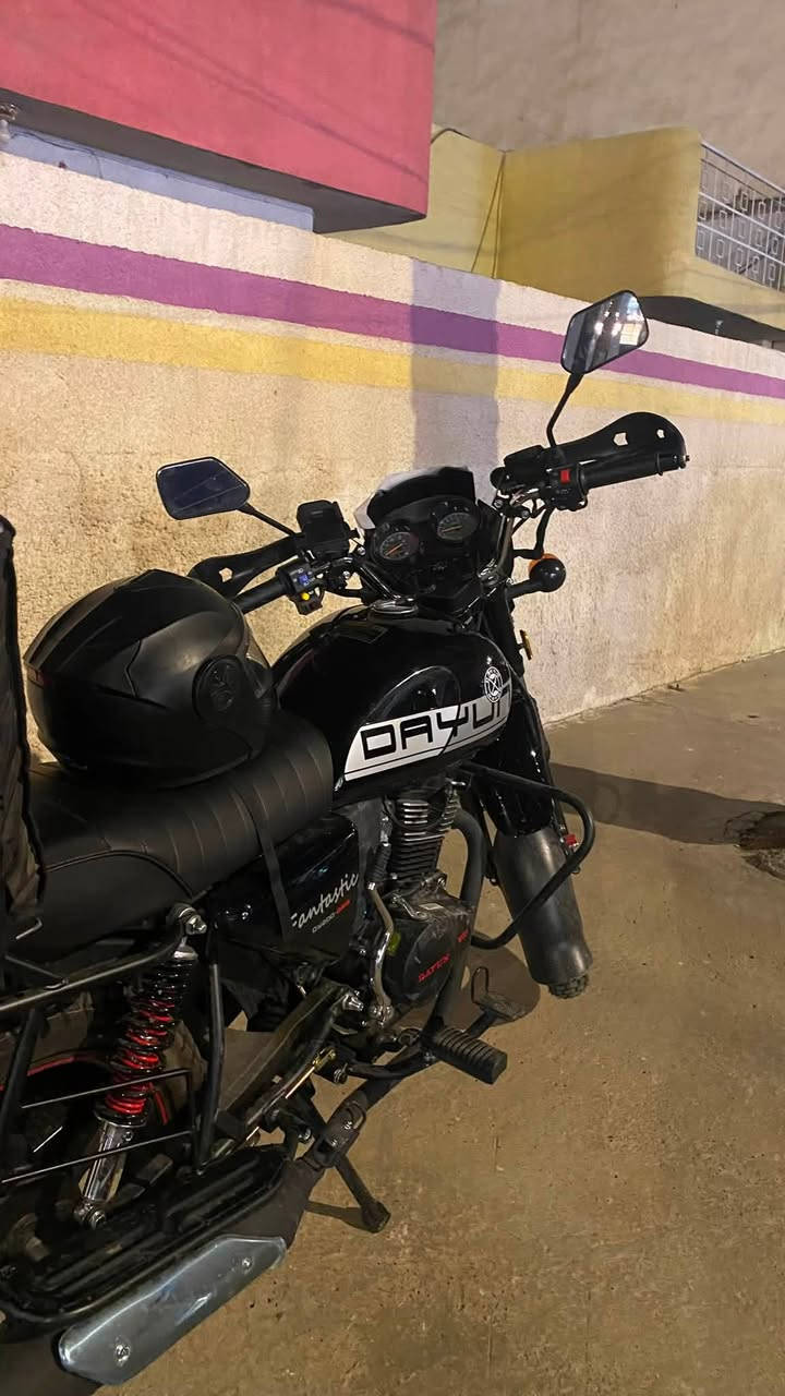 دايوان جبلي موديل 26
شاصي 23
محرك 200cc 
رقم بغداد لوحات انكليزيه اوراق اصولي
ممشى 3000km
بصمة وتشغيل عن بعد 
استعمال قليل طلعت من المعرض اقل الشهر 
السعر 3400
للأستفسار ***********
