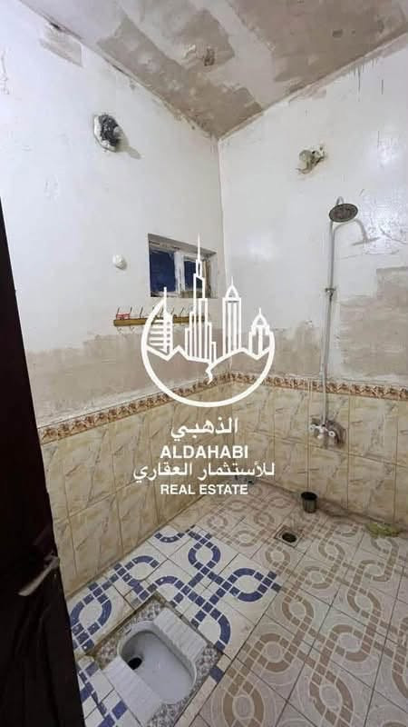 بيت للايجار في الحكيمية
يحتوي على على غرفتين
 غرفه مقطوعه مو الاستقبال وغرفة ثانية 
صالة واستقبال ومطبخ وصحيات 
خارجية وصحيات داخلية
 وطارمة سعر الايجار 550 الف

للمعلومات اكثر الاتصال على الرقم

‪***********‬

او زيارة موقعنا 
البصره _ شارع عام حي الزهراء _ قرب مستشفى النفط
 

الذهبي للاستثمار العقاري
مجاز قانونياً

نص مكتوب في الصور:
- الذهبي ALDAHABI للأستثمار العقاري REAL ESTATE
- الذهبي ALDAHABI للاستثمار العقاري REAL ESTATE