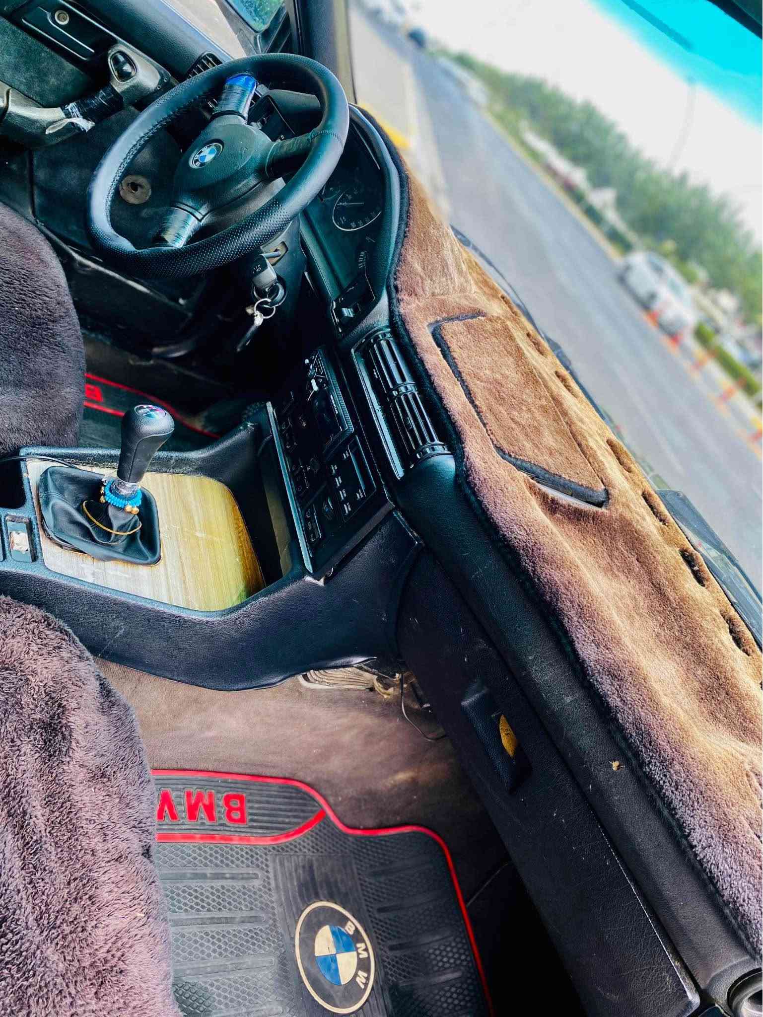 به ناوی خوای گەورە                      نرخ/23.  $ مەجاێکی کەم
.بــۆ فـرۆشـــتـنBMW525 مۆدیل 1992✅   پــێش پان
مه کینه 35فه ل✈️🚀 ماشاڵله له قوت و رۆشتنی
مـــاشــالڵە زۆر بــەقـوتە نـــمــونە لە جــوانی پـــاکــی ❤
👌گـێـڕ و مــەکـینـە زۆر پــاک 👌بــەس مــاشــالڵەی ئەوێ
👈🏽ئــاڕمــی پــلاستـیـک سلێمانی👉🏽 به شەرتی ئه وەلیات و. حاسیبه مــاشالڵە نمـونەیە لەجوانی
پێش و دوای که پس کلاج و عه ینه ی 8بستۆنی بۆبه سراوە
ســـەقــف و شـــانــی وەک بــیلاد👍 نـمـونە لە جوانی
لە ڕووبەڕو وەک وێـنـەکان جــوانە ماشالڵە🧿
دەشغووڵ ئــێربـاک چـــوار جام کارەبا
تەقەورەقەی نیە💚 ســـوکـــانی m 
🧿دەعــامـــی بـــــۆ دەعــــــامــی و مــەزبـووت🧿
مـــاشالڵە لە هــەیکەل ونــاوی ســەقف سڵاید👉
کلاج و عه ینه ی تازە بۆ به سراوە.  ئی 8بستۆن🚀له سەرە🤎
تــاقم تـــایەو ویلی  لۆک👌بۆبەسراوە.  .
کــارەبـــایی کــامل مــەزب ـووتە ❤
گـــەرمــی .لایـت .فـڵچە . ئـیشارەت .بـرێـک بزماری👌 
🔱هــەیــکەلی نمـونە و نـاوی جوان  👉🏽.       ..
بــەنـزیـن زۆر کــەم ئــەخوا  زۆر بێ مــەسرەفە ***********          *********** السليمانية, العراق

