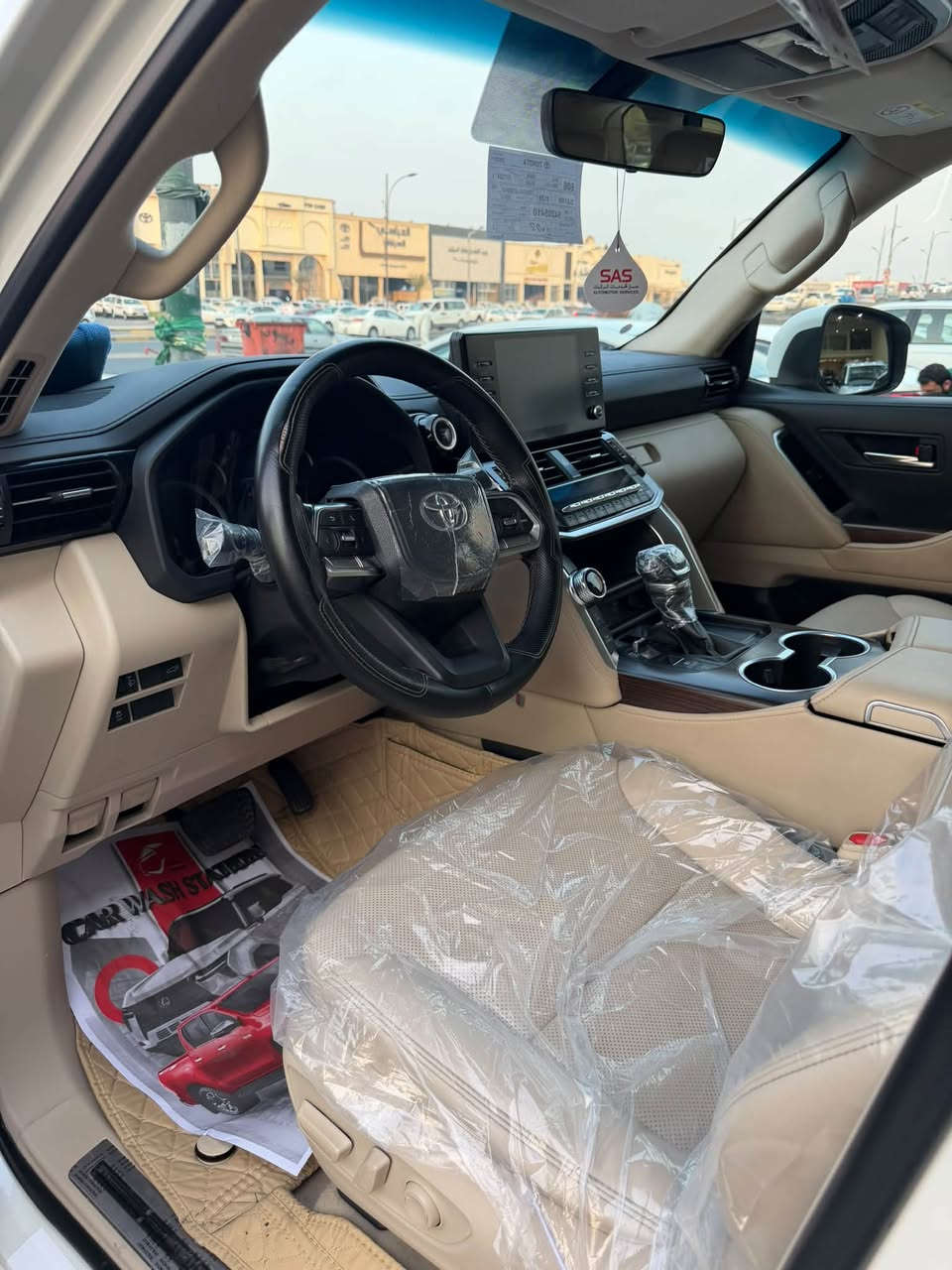 لاندكروزر GXR • ٢٠٢٢ • رقم بغداد