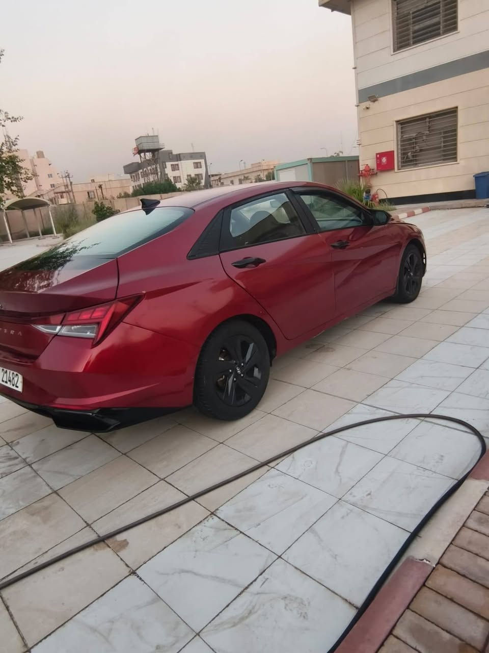 النترا 2023 ماشيه 42فول عده الفتحه حادث امريكا باب وجاملغ خلفي وبيها طخه الباب وره السايق مصبوغه مابيها اي نقص رادار حساسات كامره بصمه داخل وخارج تحديد مسار توقف امامي وخلفي *********** مكاني حله شارع 60بيع او مراوس بأقل محتاج فرق
