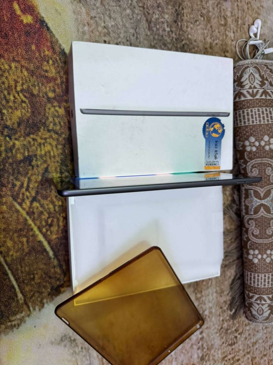 ايباد ٩ • ٦٤ • بطارية ٧٩