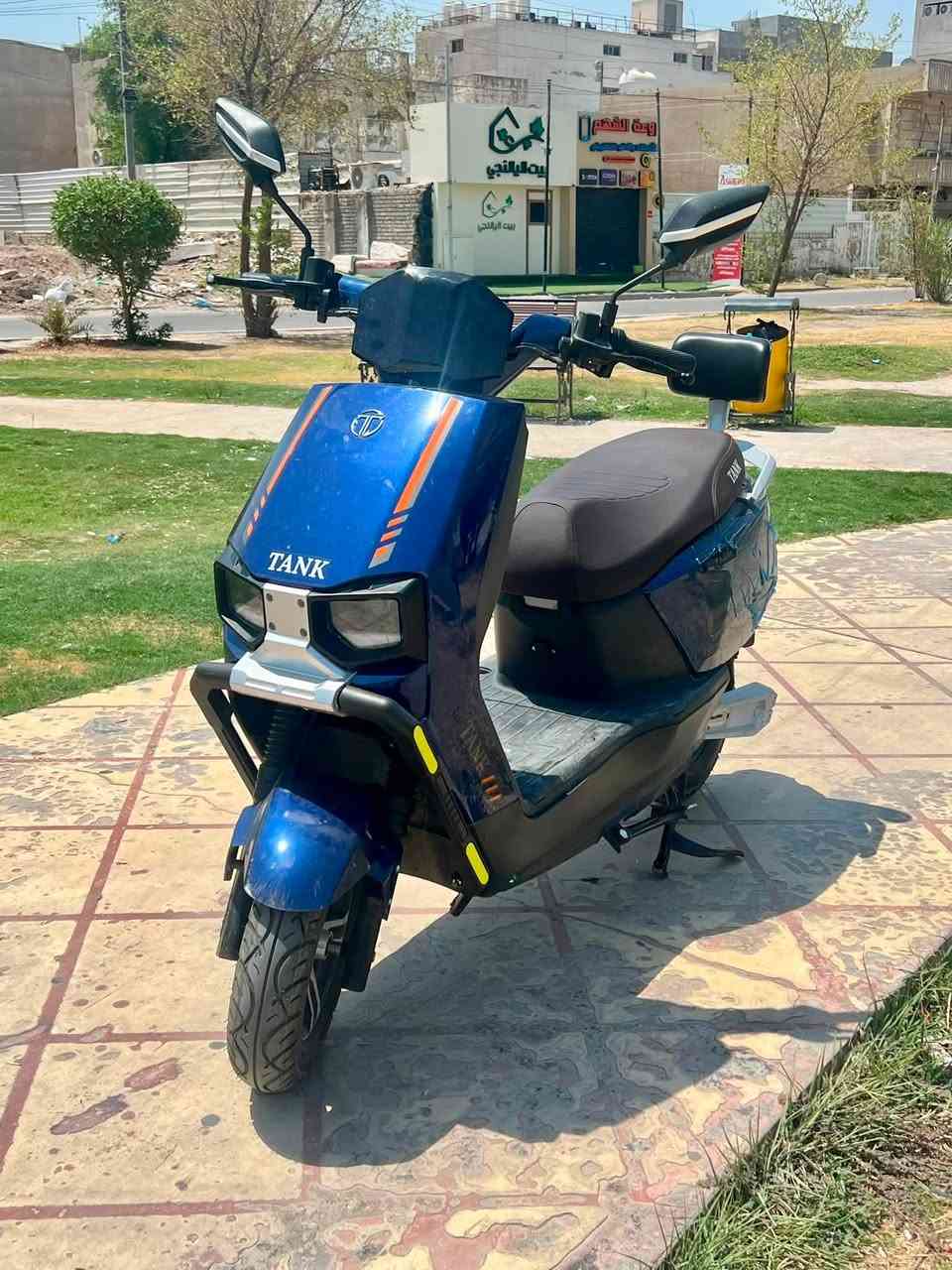 دراجه شحن موديل 25 لون مميز 6 بطاريات كبار فول بلوتوث نظام البك والبارك السرعه 90 سويج عدد 2 بصمه  الدراجه اي نقص مابيه السعر 650 وبي مجال قليل العنوان المشتل ***********

