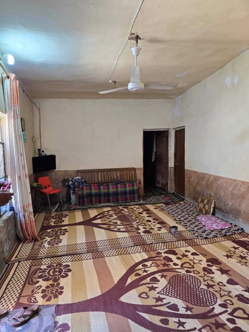 👇
يتوفر بيت 🏠المساحه198متر الواجهه9.5النزال. 17.5((منطقة حي العامل جهة اليرموك قريب ع مجمع ام البنين الطبي)) البناء عكاده قديم طابق واحد بلوك+ طابوك
  استقبال + صاله +مطبخ +2غرف نوم +صحيات داخله صحيات خارجيه +منور  فيديو واضحي
♦️💎استقبال خارجي +كراج 👇
يصلح للسكن اويباع كقطعه  اويصلح للاستثمار 
       (( حي العامل جهة حي اليرموك قريب ع مجمع ام البنين الطبي))
                  ((طابو ملك صرف.🏠 ))
👇للستفسار
العنوان كربلاء المقدسه من يريد الاستفسار الارقام متوفره شرح مفصل
من يريد ان نعرضه له بيته اوقطعته👉 فليتواصل معنا 👇👇
للستفساراكثر عن التفاصيل مراجعة
مكتب💎جوهرة الفرات💎 قنطرة السلام مجاورمطعم عين التمر
***********ميثم 
***********ميثم
