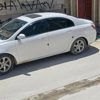 ام كراند C7 • ٢٠١٣ • اوتماتيك