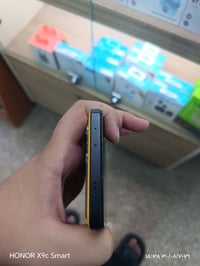 بوكو X6 برو • ٢٥٦ • شاشة مبدلة