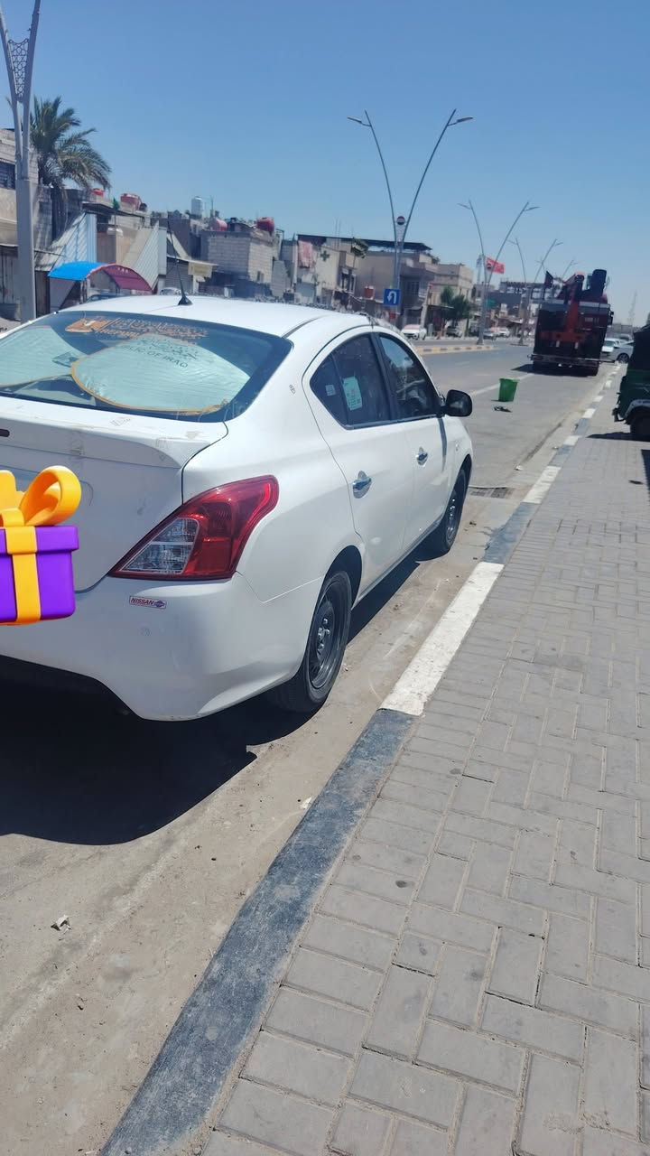 السلام عليكم سني هندي للبيع موديل 22  سعر 105 باب صبغ بدون فتح كفاله  او طكه بل صندوك   بصره  هاتف ***********
