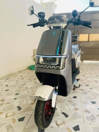 بوليسي شحن • 6 بطاريات • سرعة 95