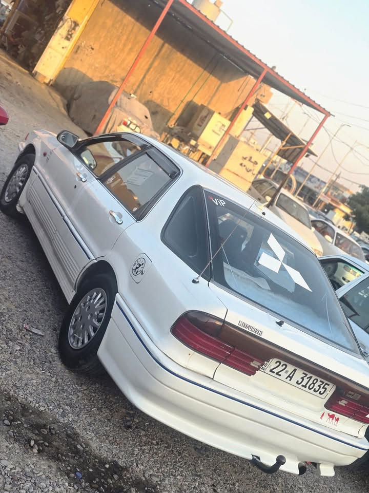 السلام عليكم ميسيبوشي كلنت للبيع موديل 91 تبريد شغال كير محرك بشرط سنوية جديدة مابيهة صبغ بيهة بارد قليل 45وبيهة مجال شوية *********** مكان السيارة جلولاء

