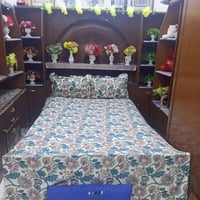 غرفة نوم • للبيع • بشطرة