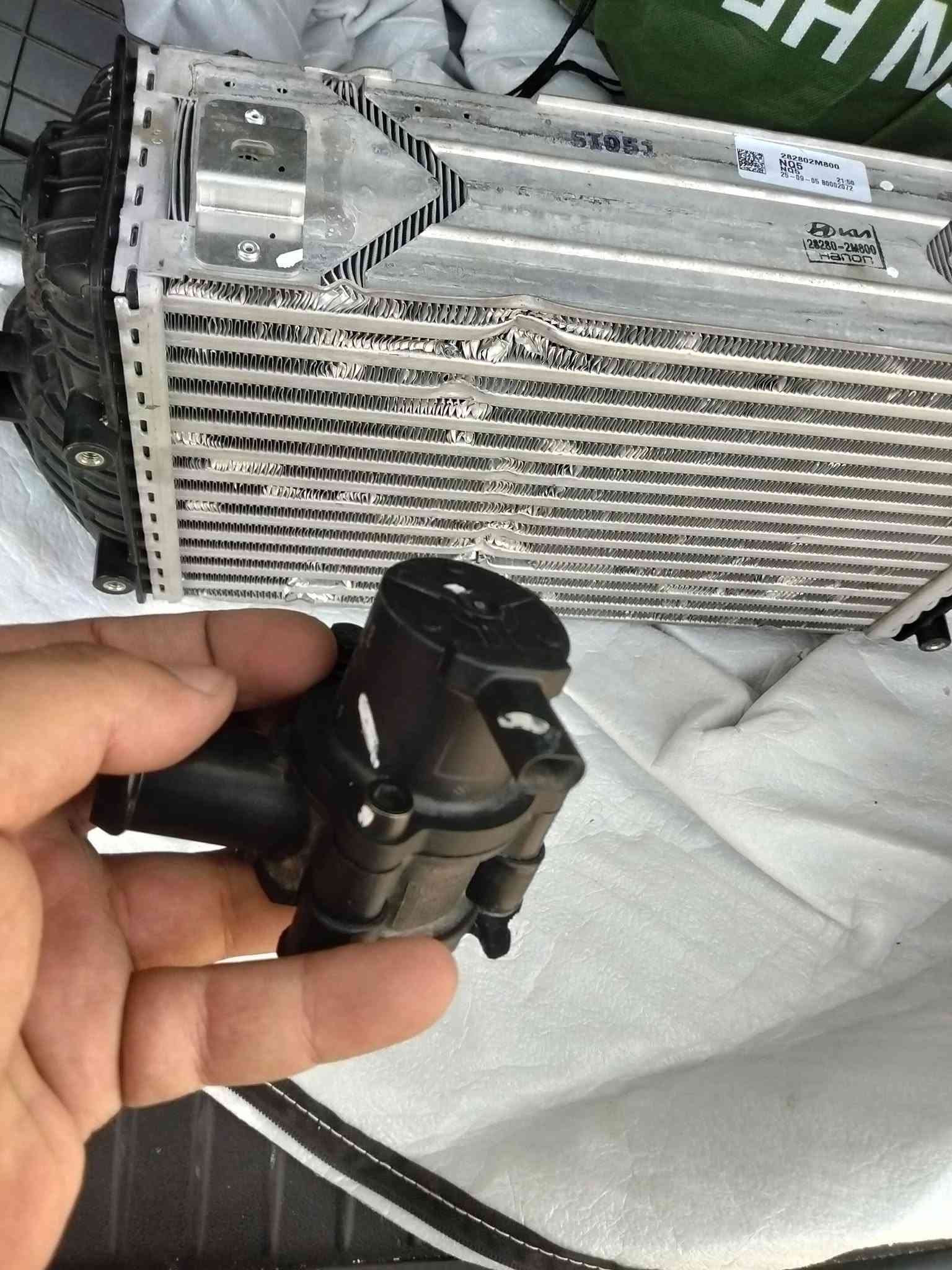 للبيع
انتر كولر مال تيربو اسبورتج بي ضربة واضحة بلصور والماطور سليم كلشي مابي بس وحدة من اذان البراغي طاكة التواصل ***********
