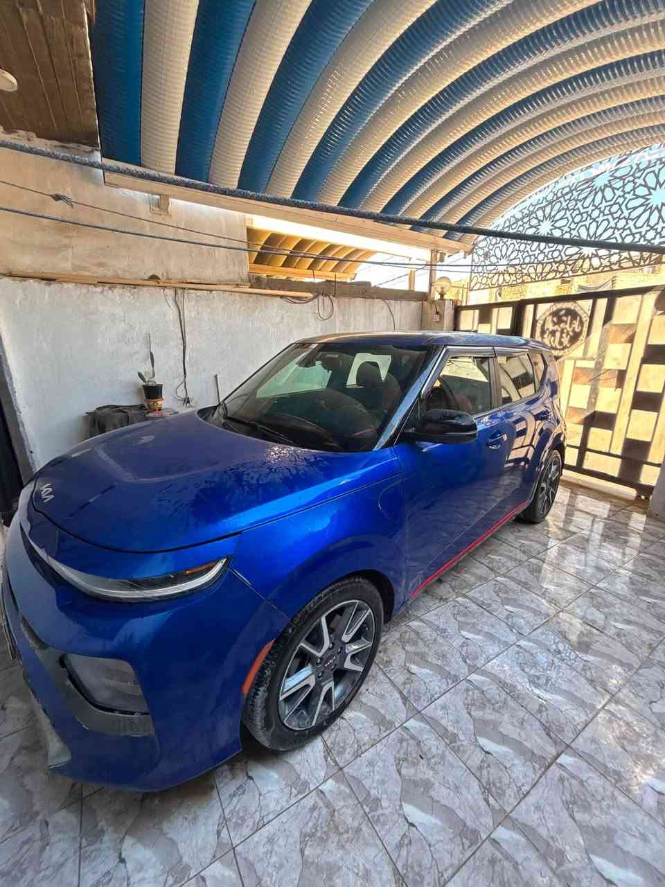 السلام عليكم كيا صول 22 سيارة جاهزة كير مكينه حدايه تبريد رقمها بابل باسمي فول واحد على واحد بصمة فتحه كشنات جلد تحكمات فول مكاني حلة شارع 80سعر 115 وبيها مجال شراي اتصل وتدلل***********
