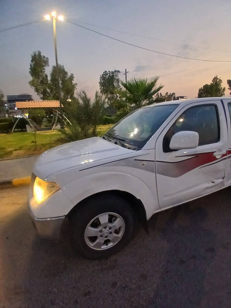 نيفاره ١٧ اوتوماتيك رقم بصره بسمي بيه اربع قطع صبغ بدون دواخل مكينه كير كفاله 135 ورقهبيه مجال قليل السياره بل بصره *********** هذه رقمي بي وتساب وتصال
