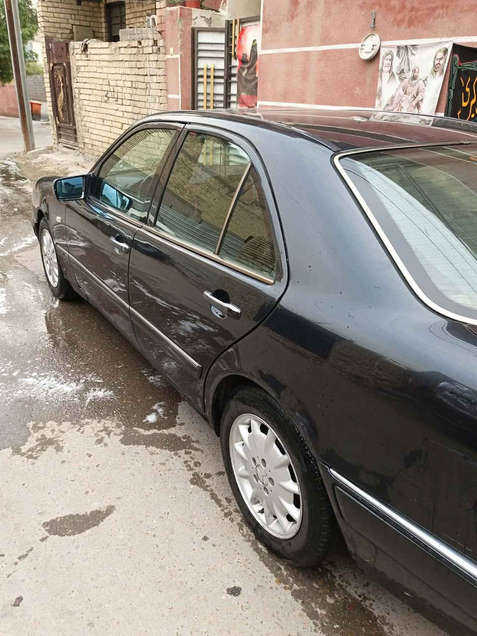 مارسيدس ام عيون • ١٩٩٧ • رقم بغداد
