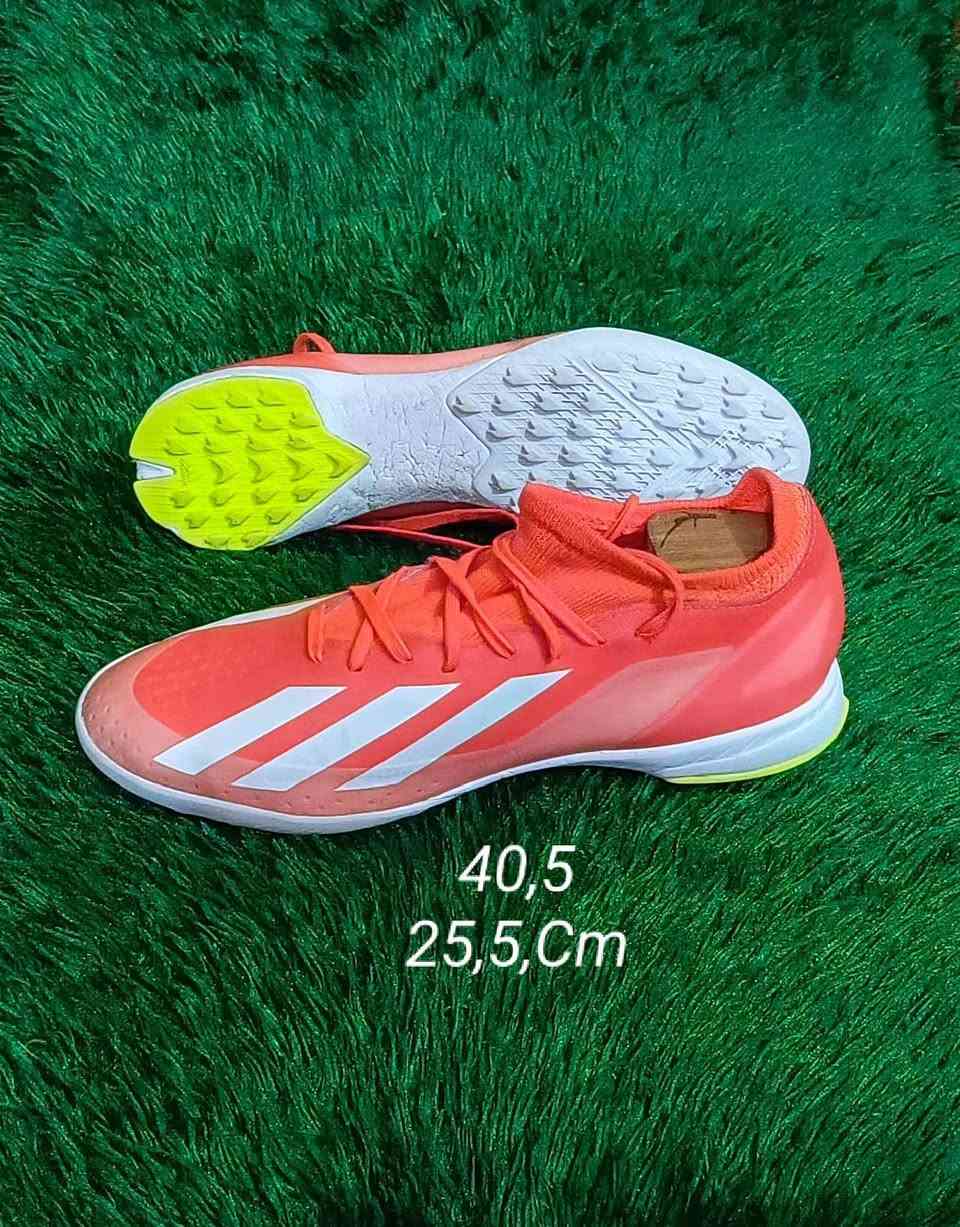 احذيه كرة ⚽ قدم محبب فقط باله  💯

اصلي درجة اولى 👍🏿 مستخدم 

قياسات مختلفه  الأسعار بلخاص 
يوجد توصيل كل  المحافظات 🚛 

ملاحظة.. لاسعار ثابته  بدون احراج

نص مكتوب في الصور:
- 40
- 25,Cm
- 40,5 25,5,Cm
- 41
- 26,5,Cm
- 38
- 24,Cm
- 42
- 26,Cm
- 42 26,5,Cm
- 41 26,Cm