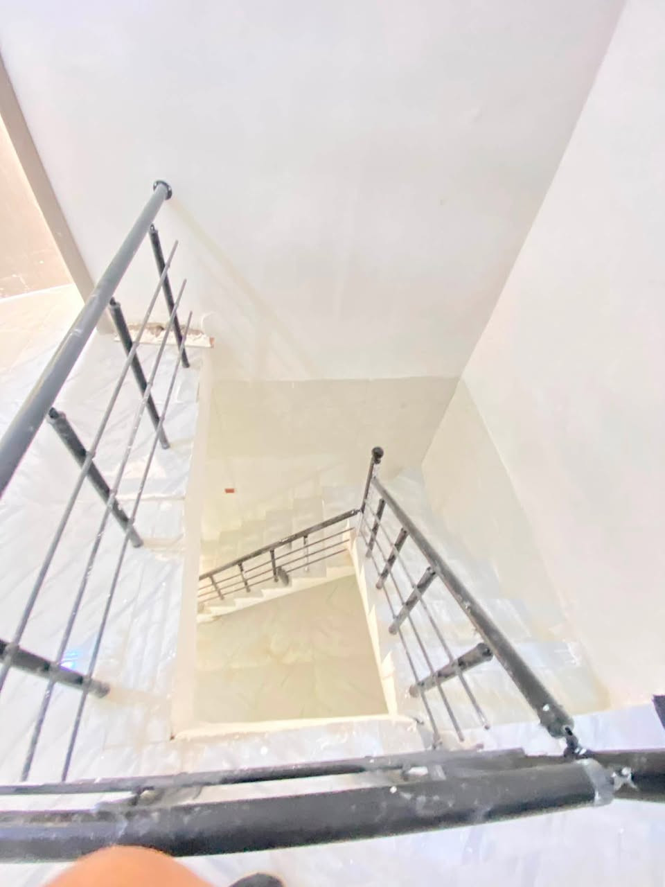 دار 🏠 للبيع بمساحة 65 متر بناء 🚧 بلوك
يحتوي على صاله مطبخ حولي صحيات عدد 2 معا غرف النوم عدد 3 

زراعي سند 25 اقرار محكمه 

موقع منطقة الدوانم الزراعيه بغداد الكرخ قرب شرطه الخامسه 

موقع دار 🏠 بداية شارع الرباط 

سعر 60 مليون وقابل للتفاوض 

الاستفسار الاتصال *********** 

متوفر عروض داخل منطقه حسب امكانيتك 

متوفر قطع أراضي للبيع يبدي سعر من 10 مليون 

متوفر مزارع ايجار او شراء
