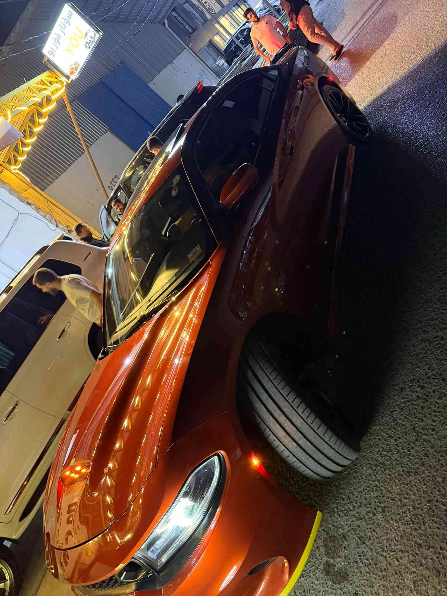 جارجر مشمشي سكات باك 8سلندر 6400. Srt  🐝🐝🐝🐝🐝🐝🐝🐝🐝🐝
2021 ماشية 43 الف مايل فقط خليجي هارلم صار بيها جاملغ الامامي الايمن جهة الصدر بدون لا فتح ولا لغود ولا اي شي فقط طخة خفيفة وخشم البنيد اصبع تعديل BDR فقط السياره ستوك على وضعية الشركة ما ملعوب براغيها حتى حجر بيها 

فول مواصفات رادار امامي  جانبي 

نقاط عمياء حساسات خلفية 

مراية تعتيم 

كشنات خزن داخل خردلي 

رادار جانبي

 كشنات تدفئة تبريد

 ستيرن تدفئة

 اوبشنات srt  لانج كنترول 

كشنات كهرب ستيرن كهرب دسكات برمبوا 

فول للاخير  رقم اربيل تحويل مباشر

تضليل 80% 

عليها ادامة كامله السياره من كل النواحي 

تايرات جدد 

للاستفسار ***********
