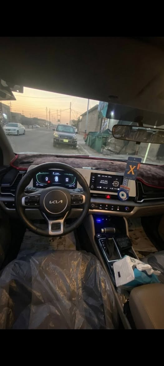 سبورتج  للبيع٢٣  رقم  دولي  بغداد   موصفات  نص  فول    السعر   ١٩٠  $بيه  بارد  ركن   الباب  الخلفي   الاتصال ***********   علما السياره  بل  البصره
