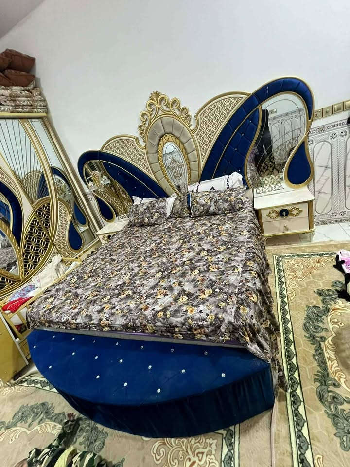 غرف نوم تركي ٩ قطع الغرفة حلوة ومرتبة وبسعر مناسب 
ناقصها بس سكك مجرات وترتيبات بسيطة 
وللاستفسار المراسلة واتساب 

العنوان قضاء الصلاحيةً 
***********
